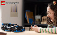 LEGO - Auto da corsa Porsche GT4 e-Performance 42176