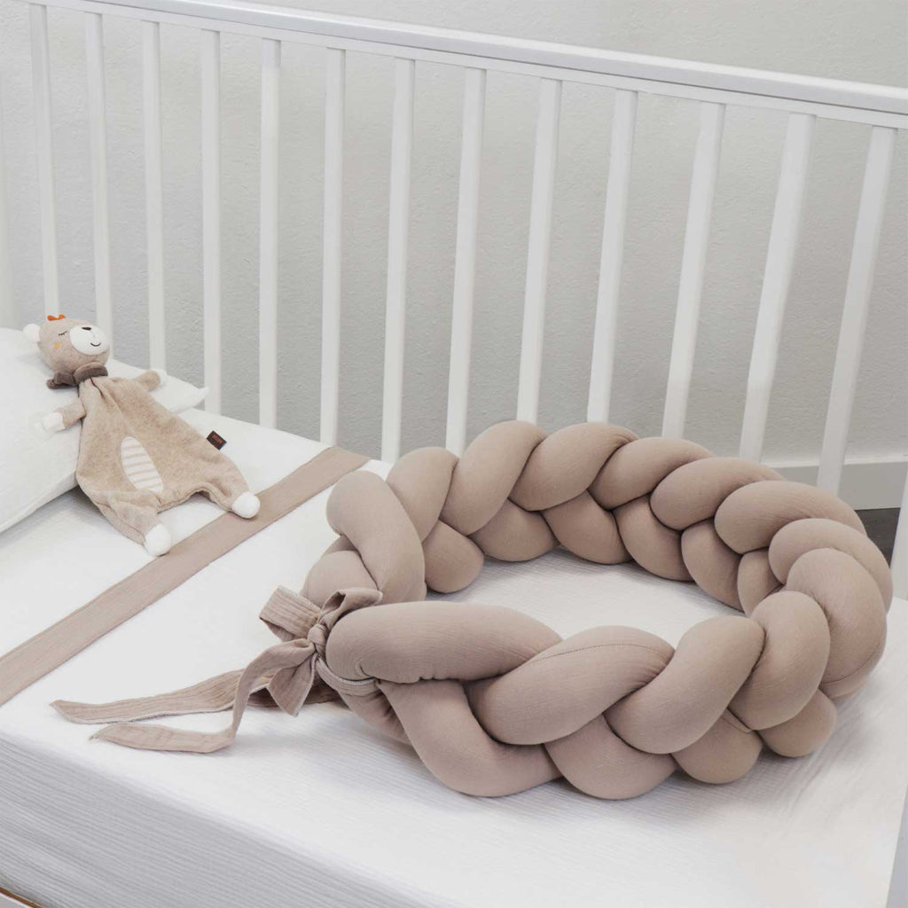 Cora - Linea Bibo: Treccia Paracolpi Per Mini Culla