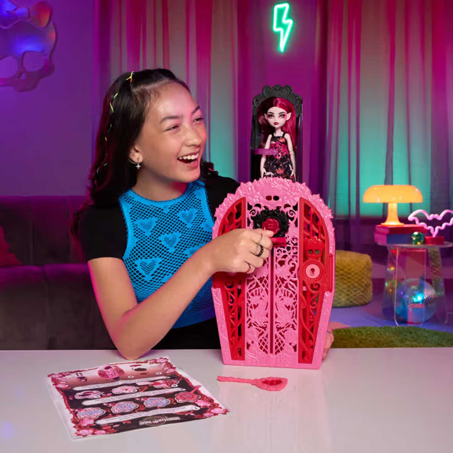 Mattel - Monster High: Segreti Da Brivido Serie 5 Draculara HYT72