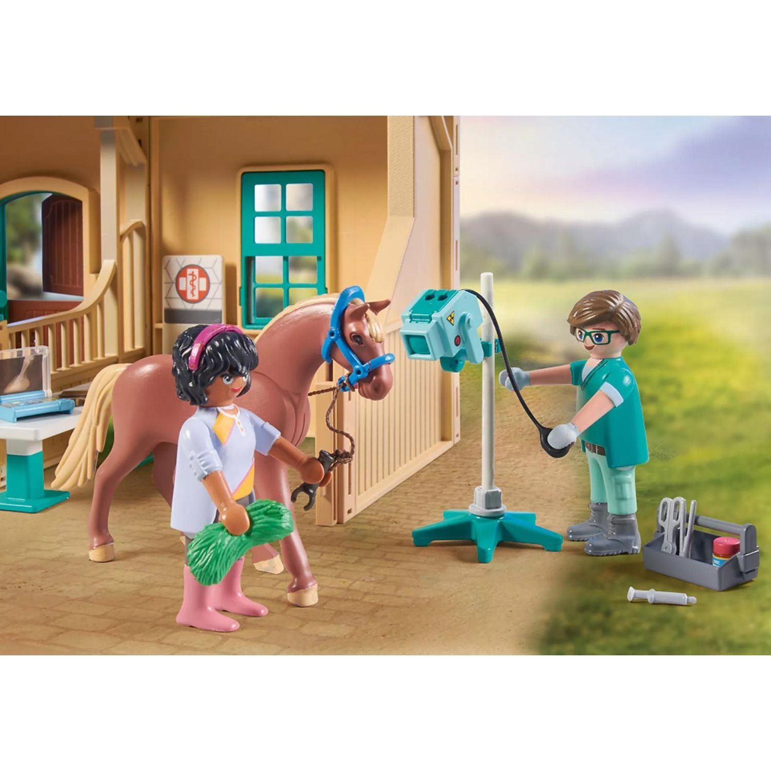 Playmobil - Stable with vet 71352